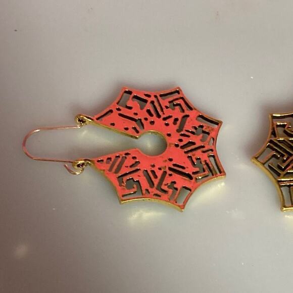 Hoop Earrings metal, gold tone - Picture 2 of 4